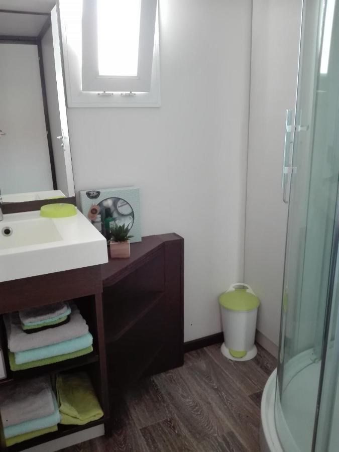 Chalet Zure Ondoan - Spa Et Piscine Chauffee Тарнос Екстериор снимка